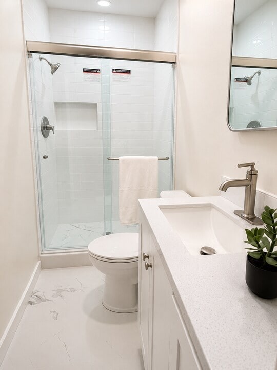 Photo - 351 Riverdale Dr