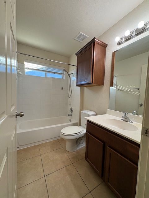 Photo - 11124 Friendship Dr