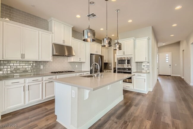 Photo - 3008 Barrett Springs Ave