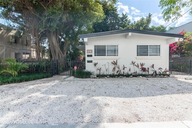 Building Photo - 3760 Day Ave Unit 3762 Rental