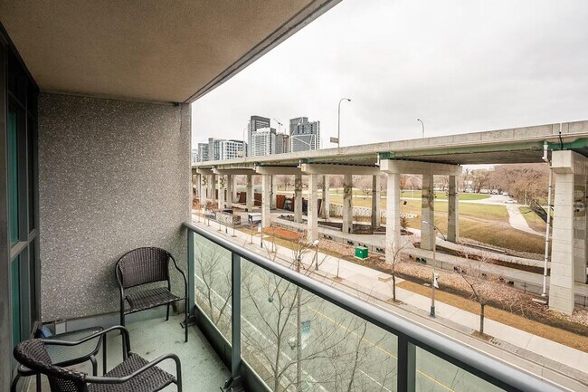 139 Bastion St Unit SI ID1390136P