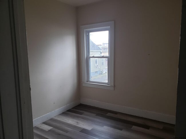 Photo - 3 Bogart Terrace Unit #2R