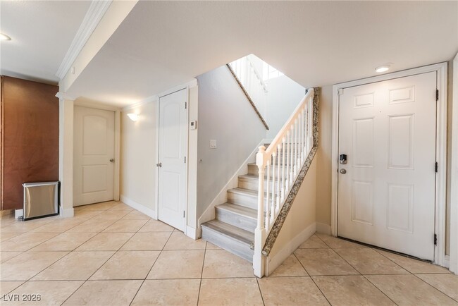 Photo - 2419 E Vegas Valley Dr