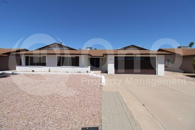 Building Photo - 1816 E Oxford Dr Rental