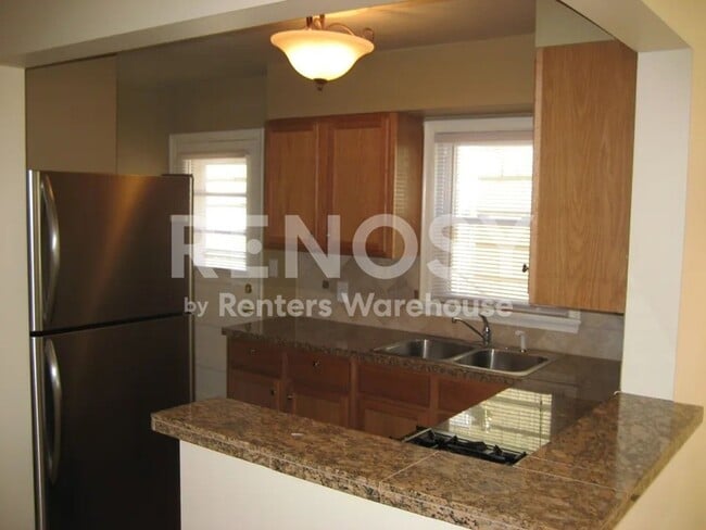 Photo - 2108 Grand Ave S