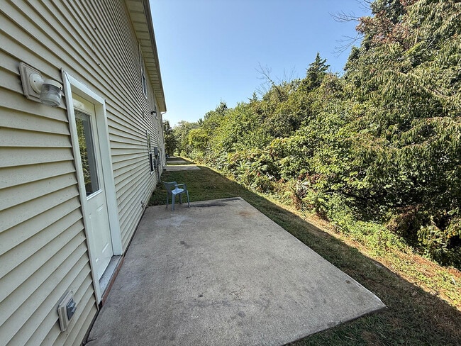 Photo - 1711 Hanover Blvd