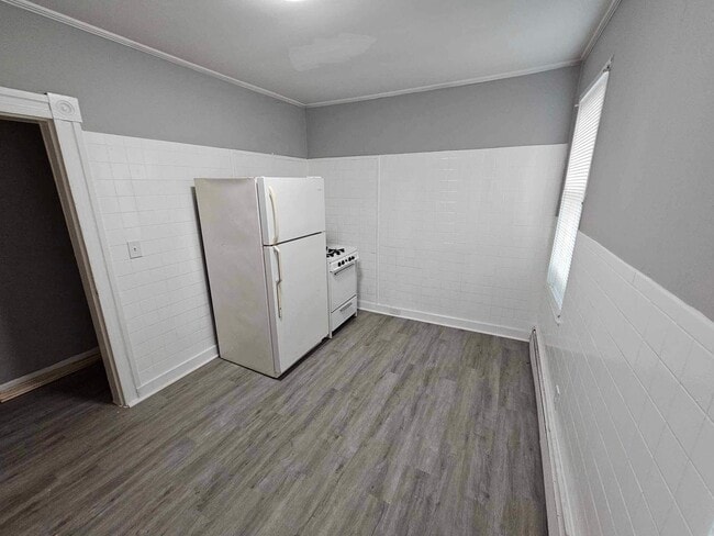 Photo - 276 S Loudon Ave Unit 276 S Loudon Ave