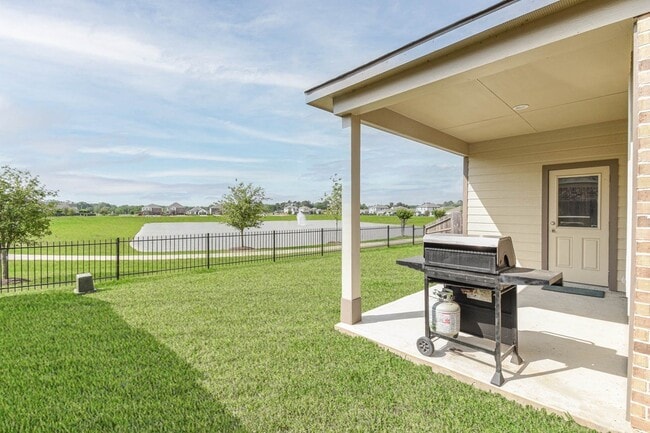 Photo - 18307 Yaupon Bough Ln