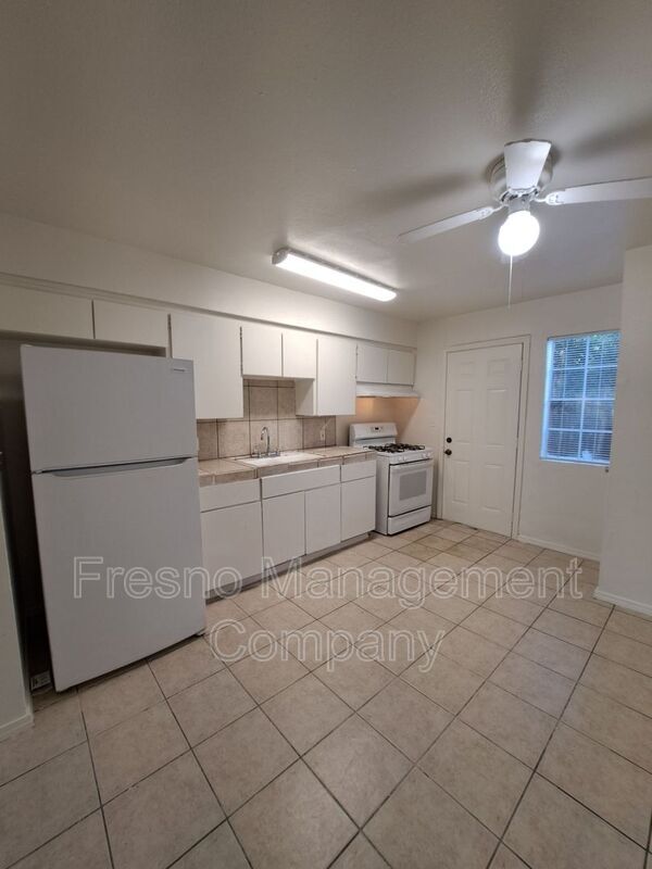 Photo - 4072 E Woodward Ave Condominio Unidad #102