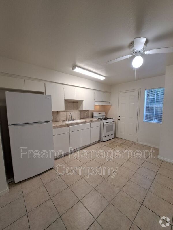 Building Photo - 4072 E Woodward Ave Unit #102 Rental