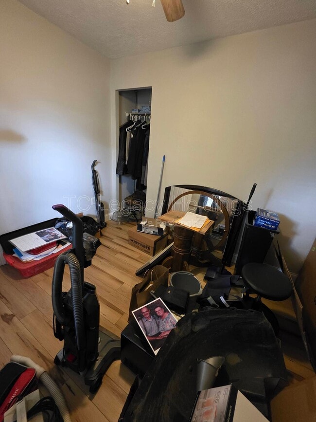 Photo - 419 1/2 Walnut Ave