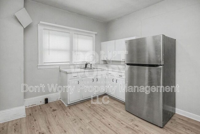 Photo - 1405 Lexington Ave Unit #A
