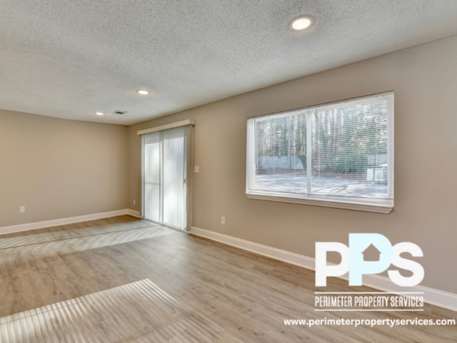 Building Photo - 390 W Lake Ave NW Unit C6 Rental