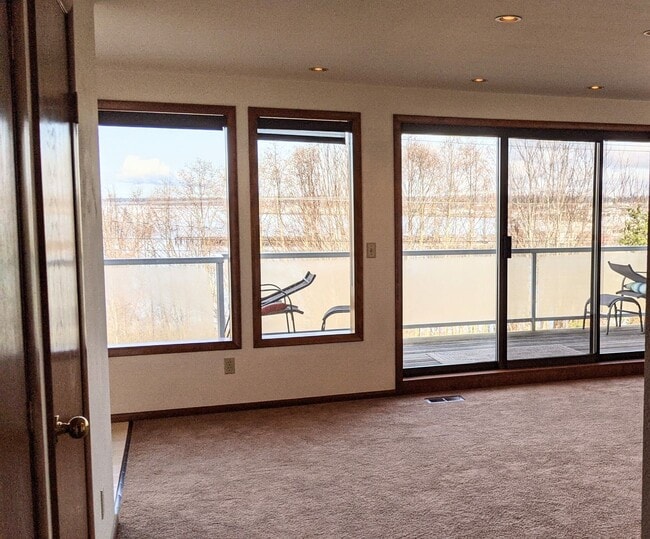 Photo - 180 Degree View of Bellingham Bay in South... Unit 426 Boulevard