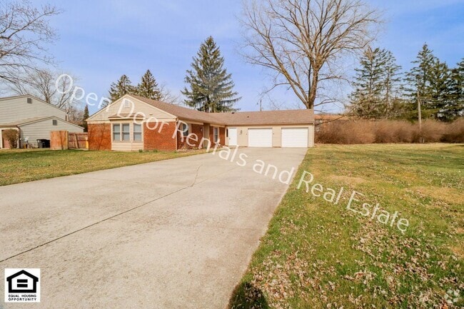 Building Photo - Fort Wayne Rising 4933/4935 Vermont Ln. Unit 4935 Vermont Ln Rental