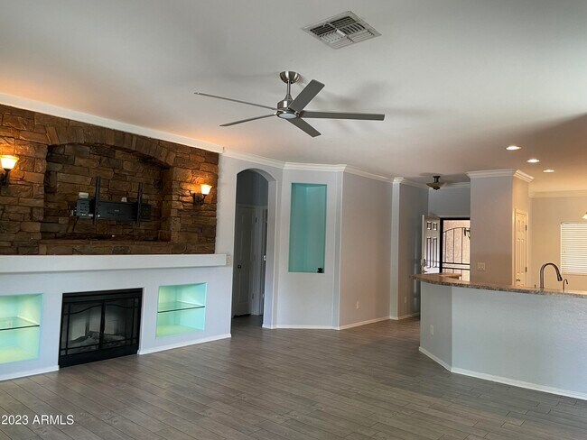 Photo - 88 W Dragon Tree Ave