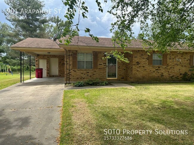 2 Bed / 1 BA - 2 Bed / 1 BA House