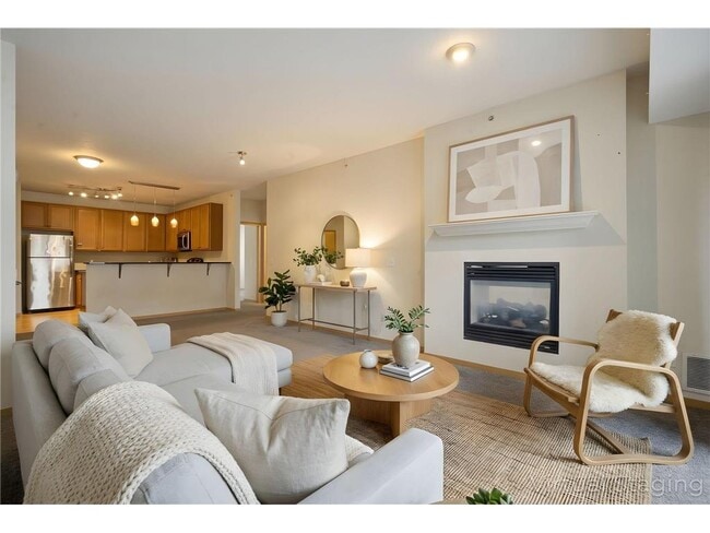 Building Photo - 1505 5th St N Unit 202