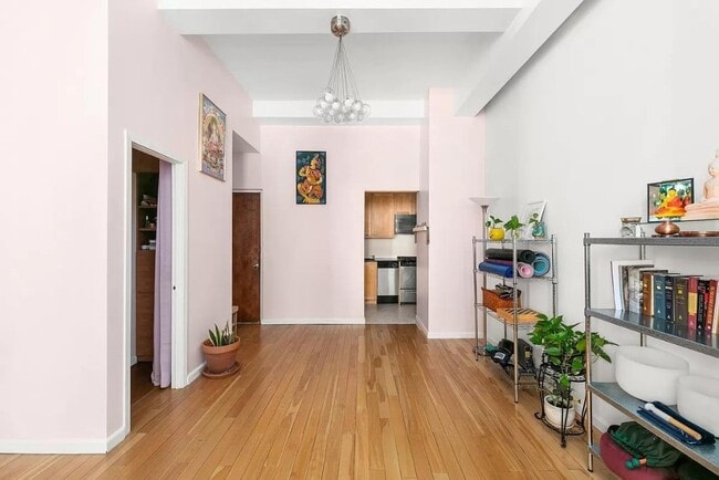 3 Hanover Square Unit 6A