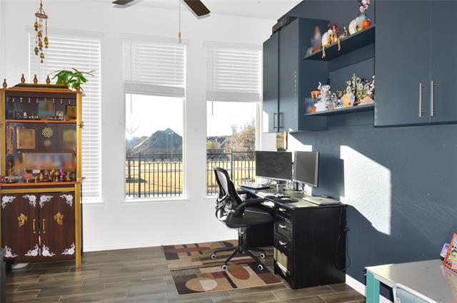 Photo - 10018 Farmland Dr