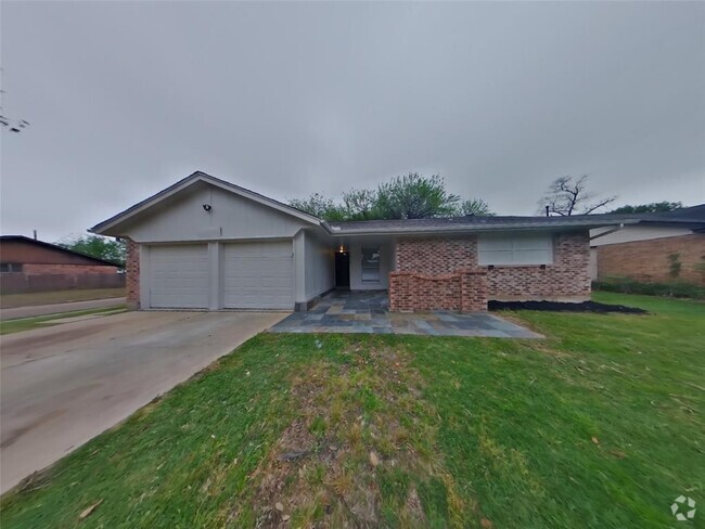 Building Photo - 13154 Winding Wood Dr Rental