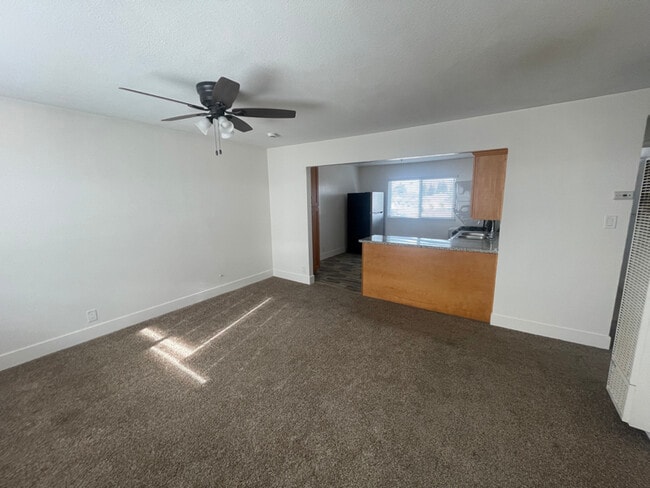 Photo - 2008 Marin St