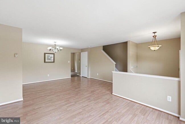 Photo - 9571 Tudor Oaks Dr