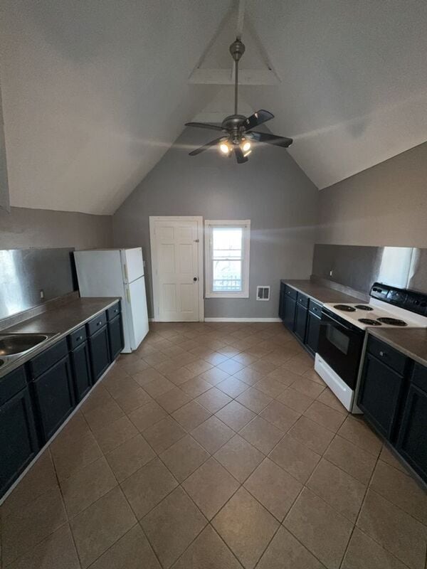 Photo - 746-748 River Street