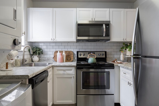 Harbor Village Apartments