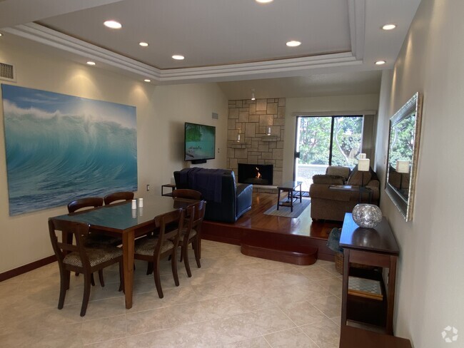 Building Photo - 5146 Dorado Dr Unit 202-Fully Furnished Rental