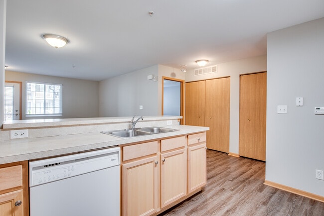 Photo - 154 Bertram Dr Unit F