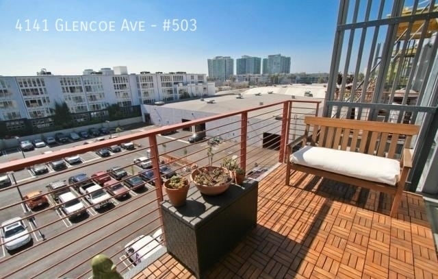 Photo - 4141 Glencoe Ave Unidad #503