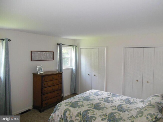 Photo - 10 Woodland Ave