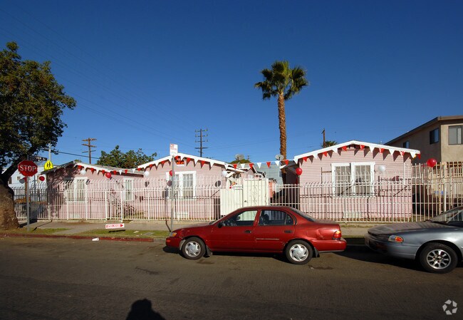 Photo - 4214-4240 S. Hoover St.