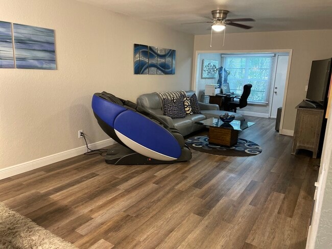 Photo - 3034 Eastland Blvd Unit Imperial Oaks