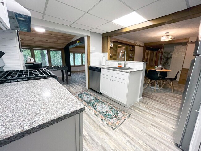 Photo - 3923 Bluestone Rd Unidad 1 - 3923