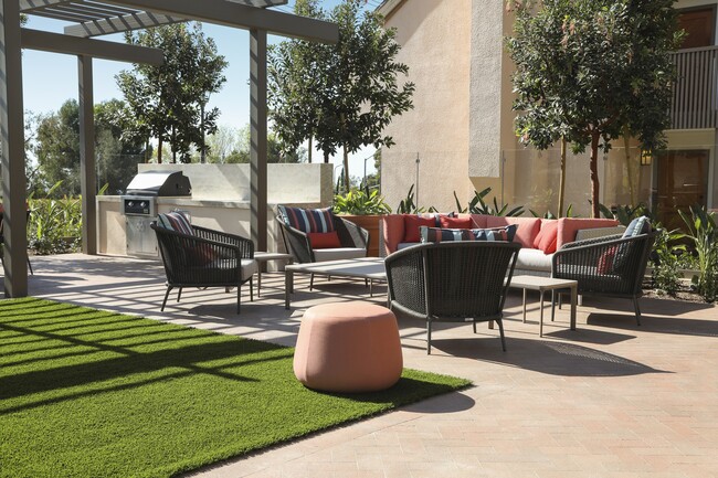 Baywood Apartment Homes
