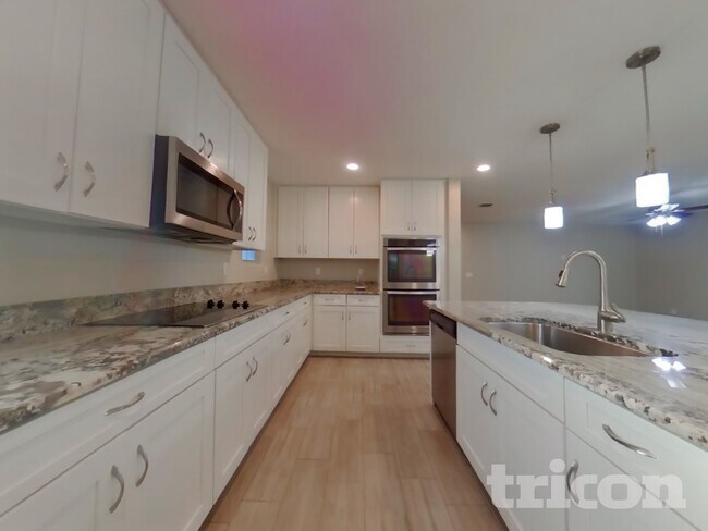 Photo - 11692 N 165th Ln