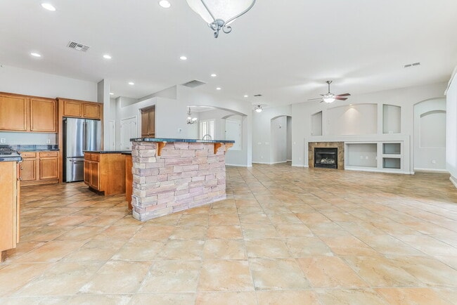 Photo - 3927 E Dubois Ave