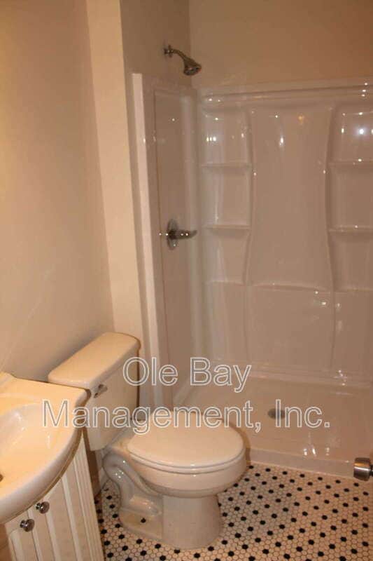 Photo - 1002 Centerwood Dr