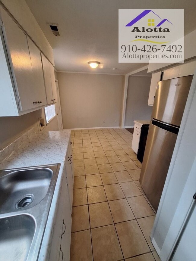 Photo - 4214 S Dowfield Dr