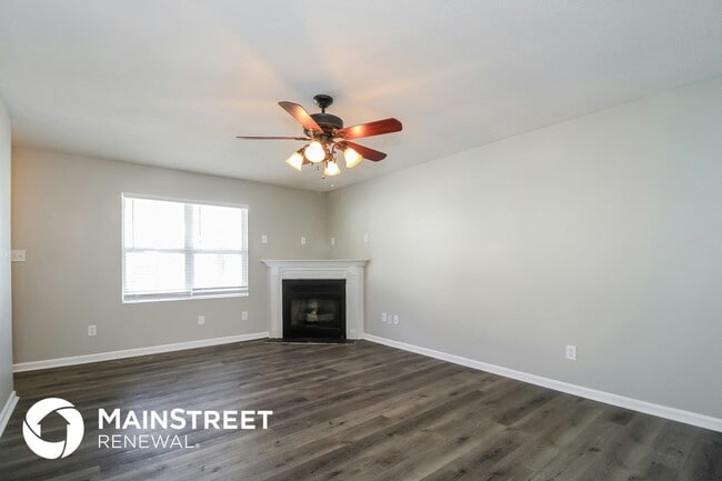 Photo - 490 Mae Stone Dr