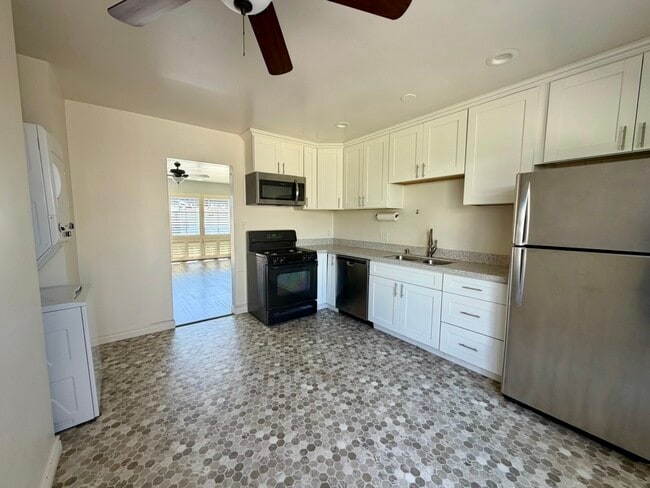 Photo - 4832 Jumano Ave