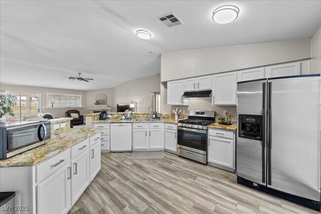 Photo - 5133 Future Dr