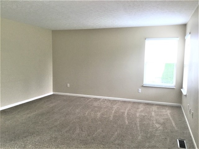 Photo - 700 Thornton Dr