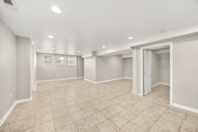 Photo - 1900 Highland Ave Unit Garden