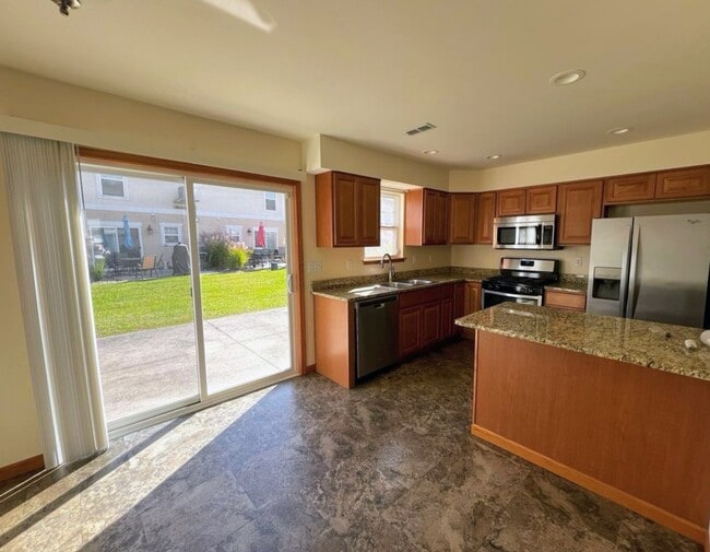 192 Rail Rd