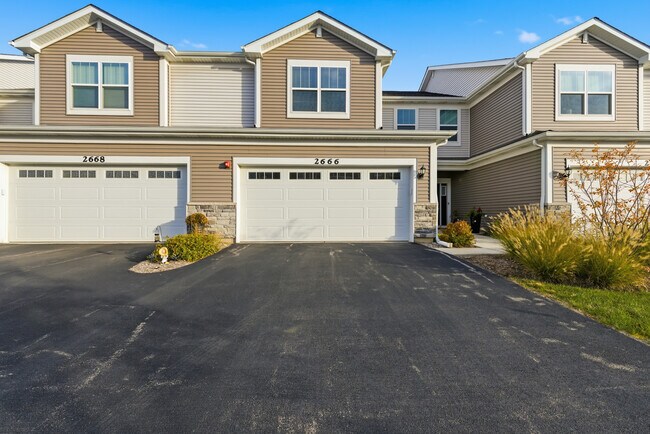 Photo - 2666 Martini St