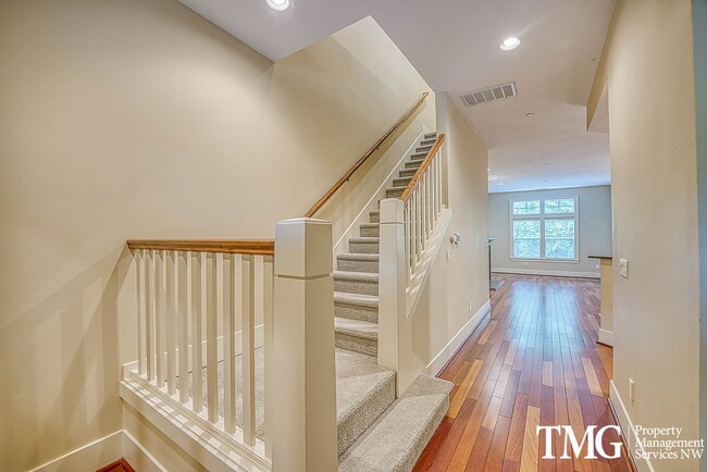 Photo - Refined Portland Residence Near Forest Park & NW 23rd