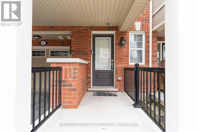 Photo - 51 Colonel Frank Ching Cres